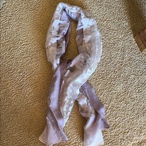 Zoē Madison viscoe scarf